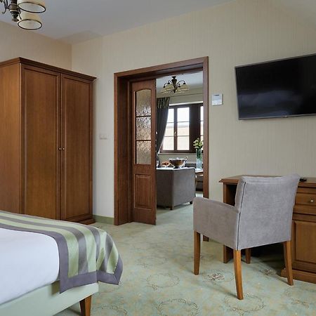 Hotel Palac Poledno Szoba fotó