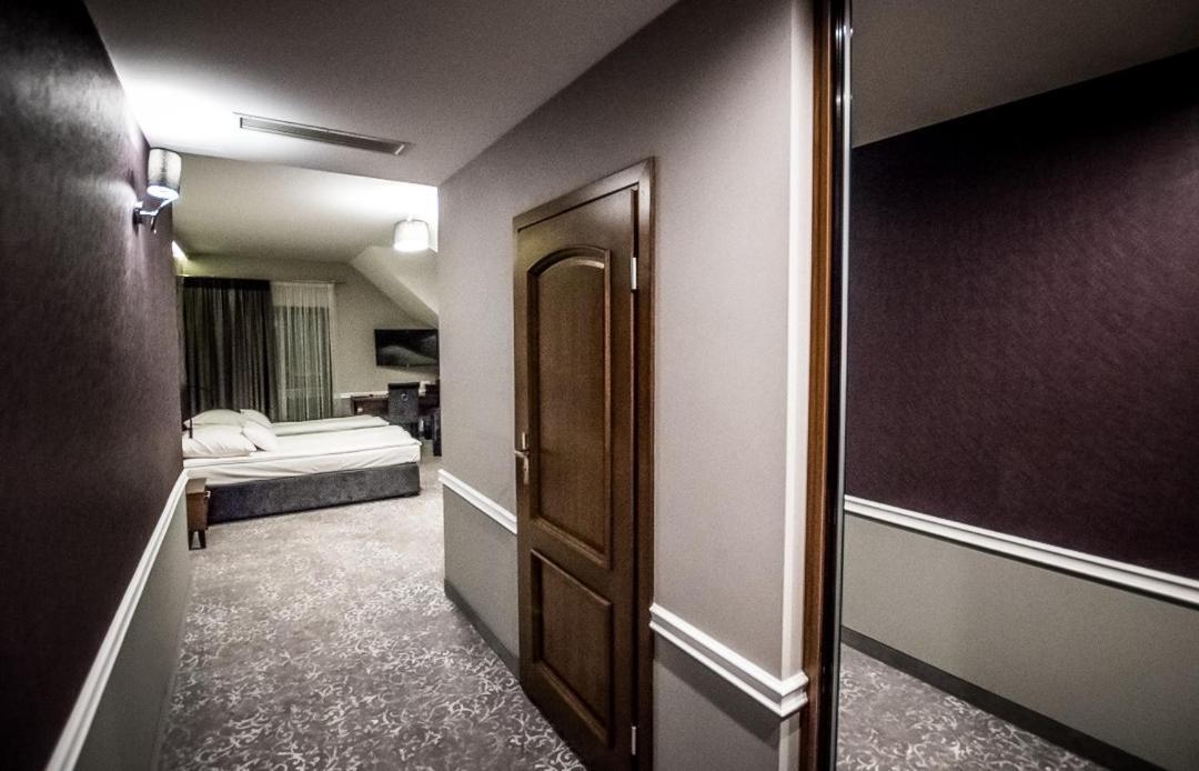 Hotel Palac Poledno Szoba fotó
