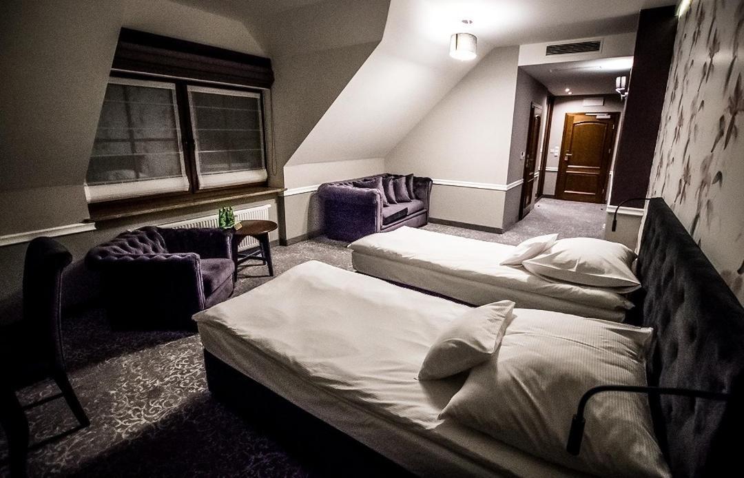 Hotel Palac Poledno Szoba fotó