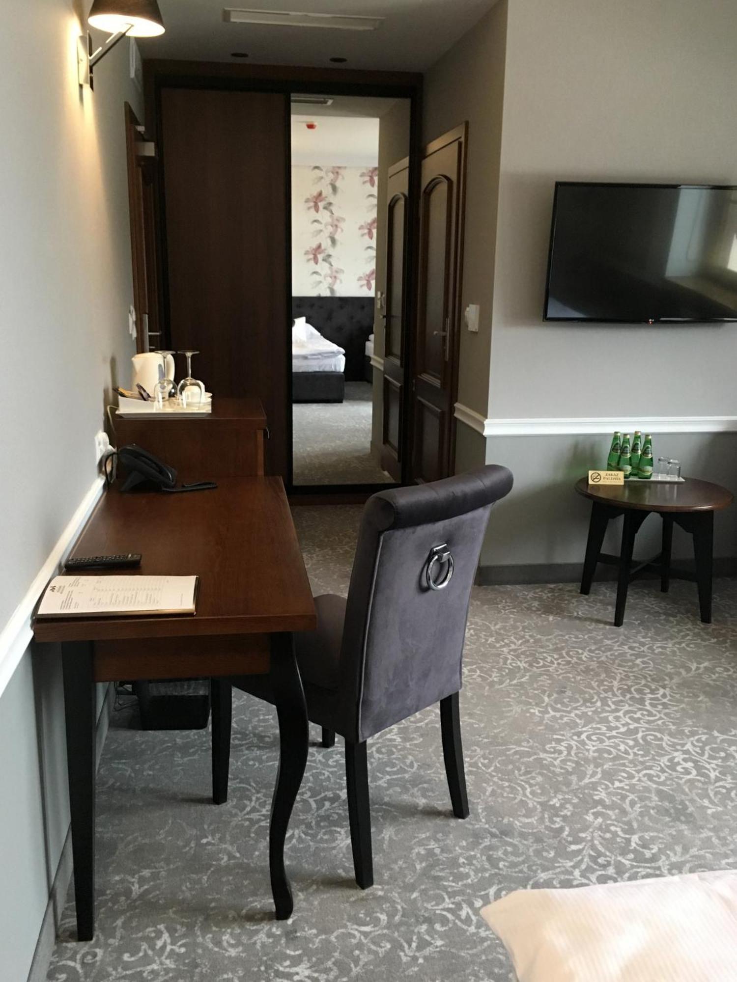 Hotel Palac Poledno Szoba fotó