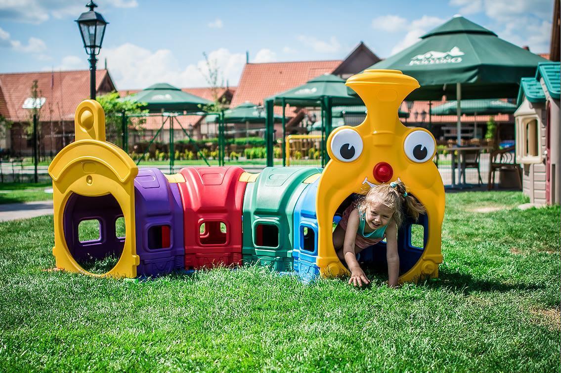 Hotel Palac Poledno Kültér fotó
