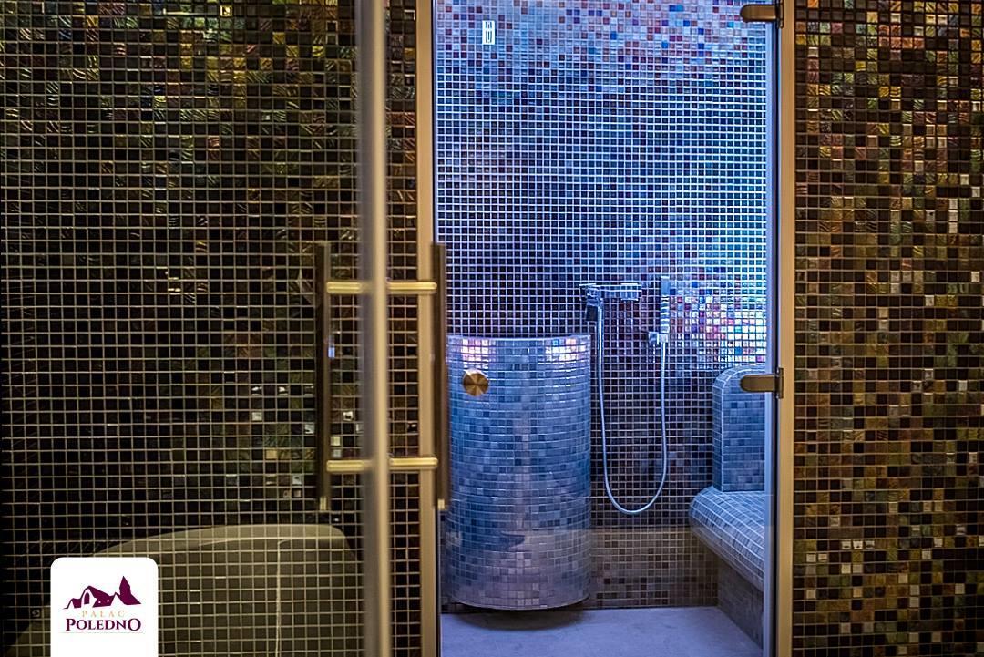 Hotel Palac Poledno Kültér fotó