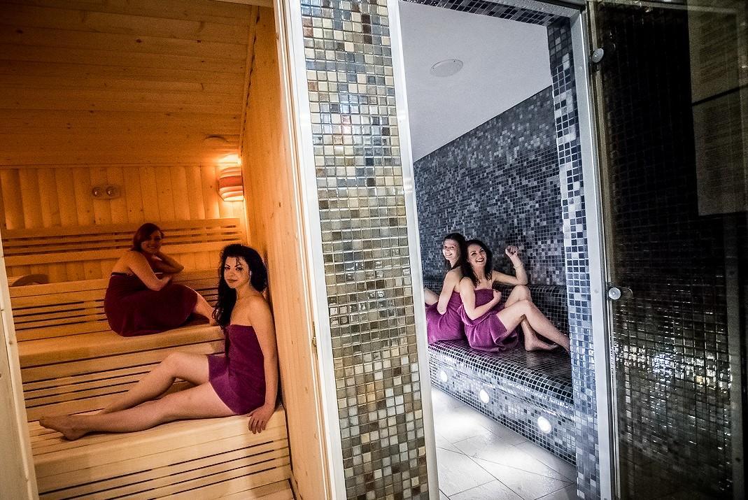 Hotel Palac Poledno Kültér fotó
