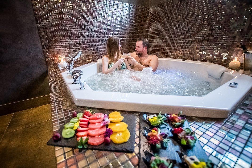 Hotel Palac Poledno Kültér fotó