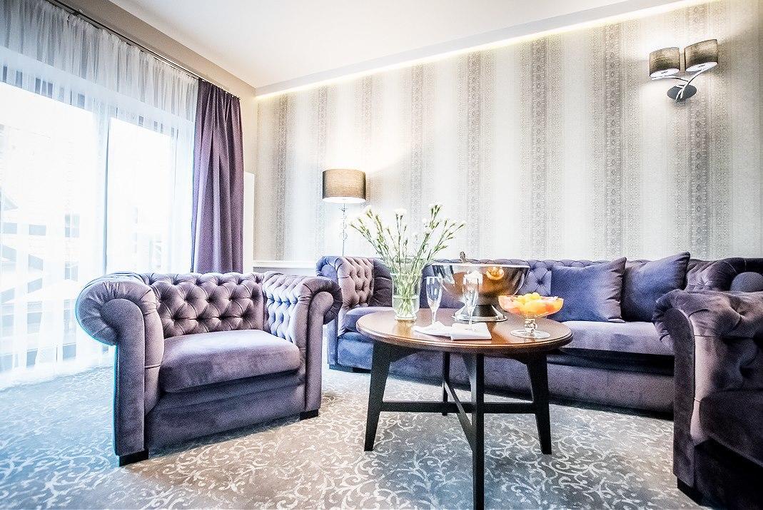 Hotel Palac Poledno Kültér fotó